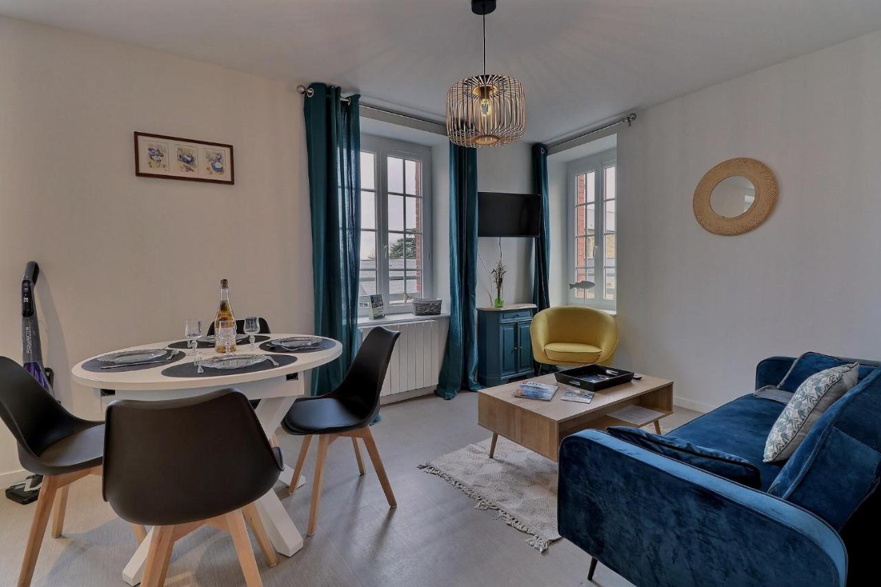 Les Mots Bleus Apartamento Dinard Exterior foto