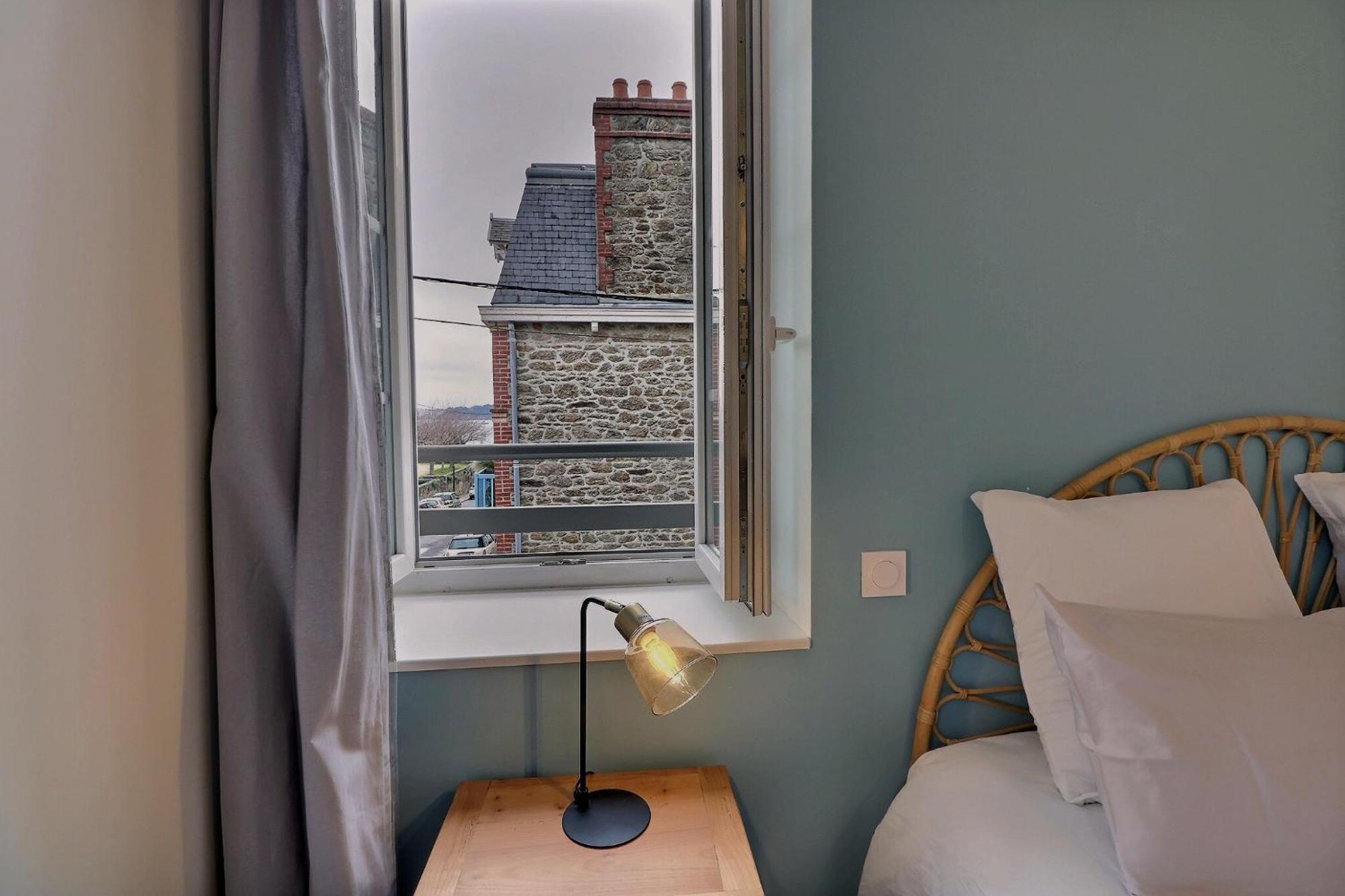 Les Mots Bleus Apartamento Dinard Exterior foto