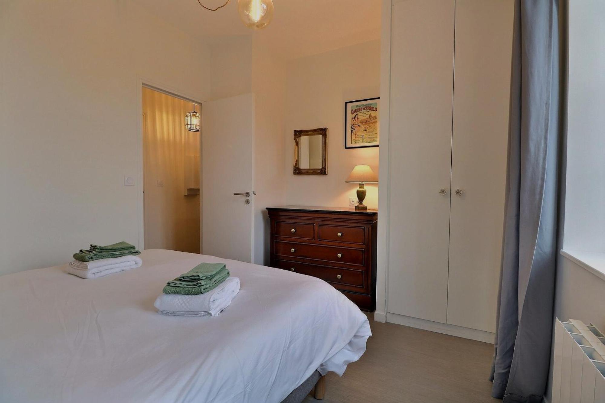 Les Mots Bleus Apartamento Dinard Exterior foto