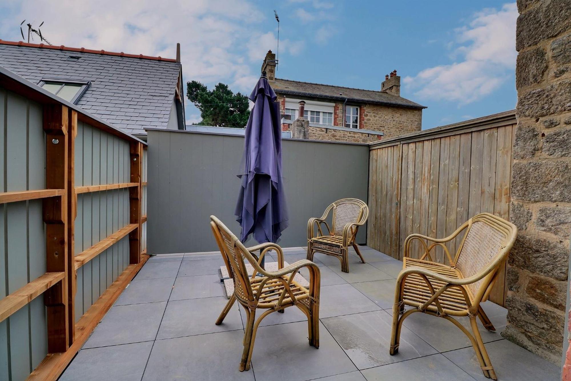 Les Mots Bleus Apartamento Dinard Exterior foto